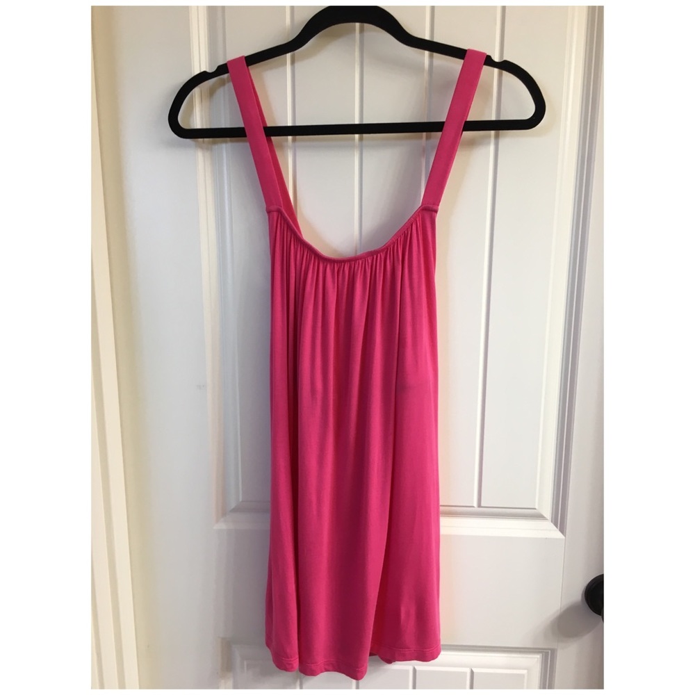 Trapeze Tank